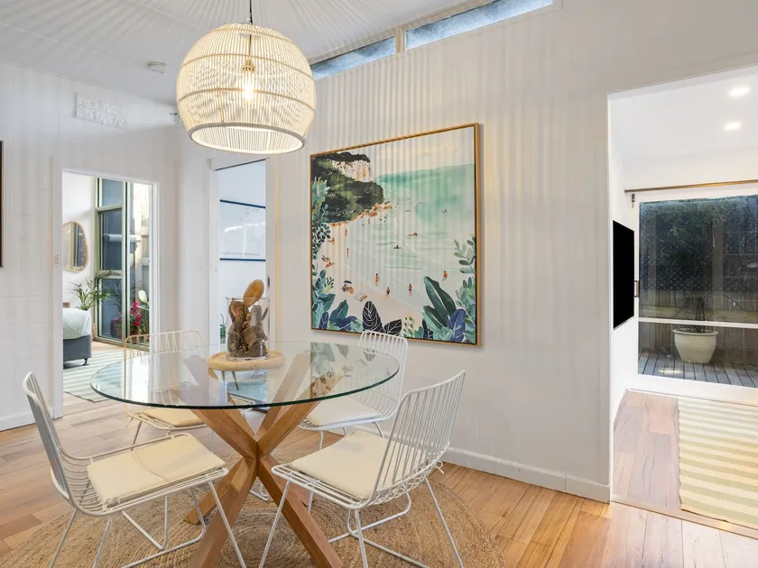 Peninsula Beach Family Apartment - Image 1