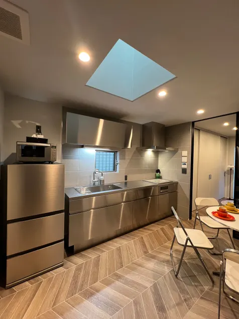 Koenji Designer House, 3 bedrooms 1&2f full house,100m2, 5min to Shinjuku - Image 1