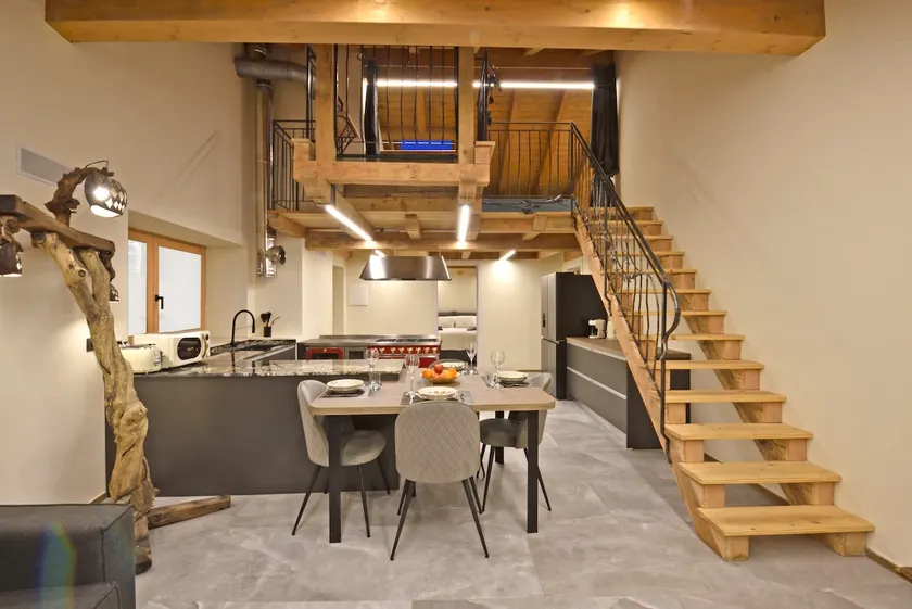 ArtiStone - "The Modern Loft" - Nature and Relax - Image 1