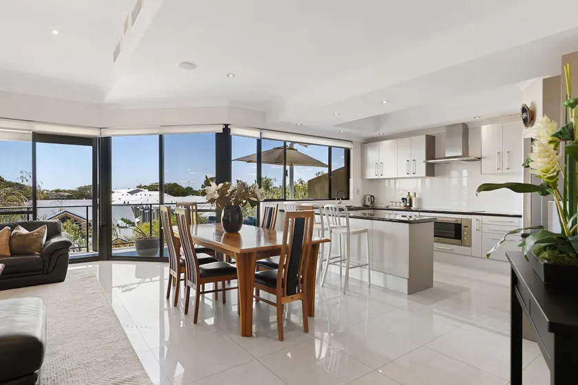 Mandurah Escape•3 Ensuites•Spa Bath•Wifi•Parking - Image 1