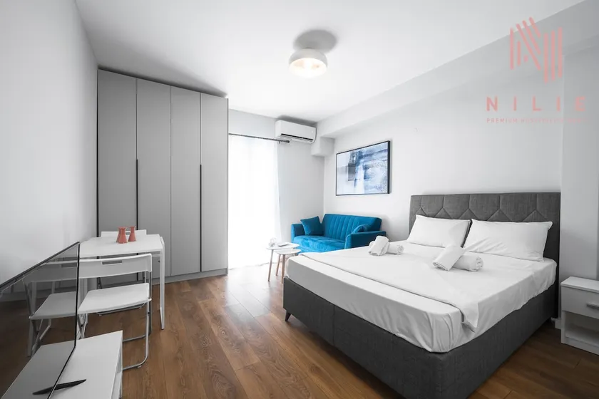 Arama, Nilie Hospitality MGMT - Image 1