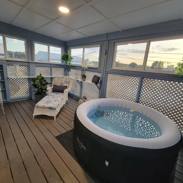 Hot Tub, River View, Sleeps 6 - The Bakery Suite - Image 1