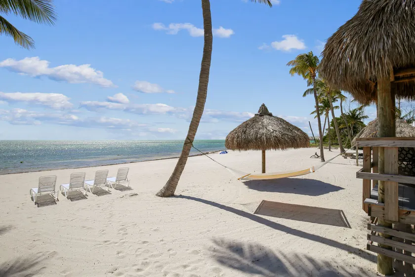 Spectacular 2BR Oceanfront Dog Friendly | Dock - Image 1