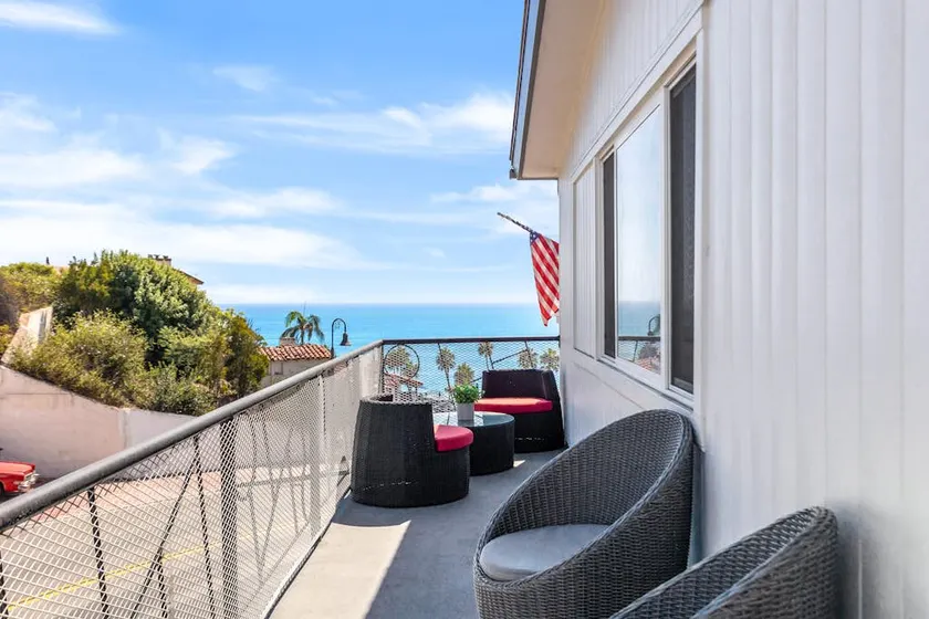 1BR Oceanview Dog Friendly | Pool | Balcony - Image 1