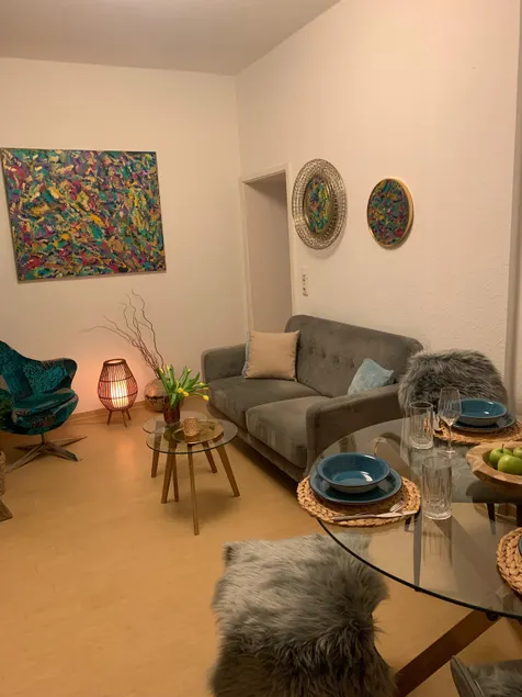 Cozy 2-room apartment at Marburg train station - Image 1