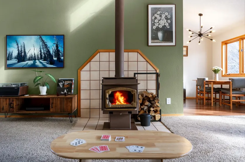Modern Mountain Retreat • Sauna • Mountain Views - Image 1