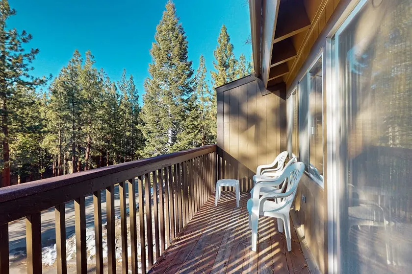 Townhome with pool, sauna, tennis, private hot tub - Image 1