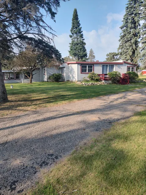 Marvelous 4 bedroom 2 bath pet friendly - Image 1