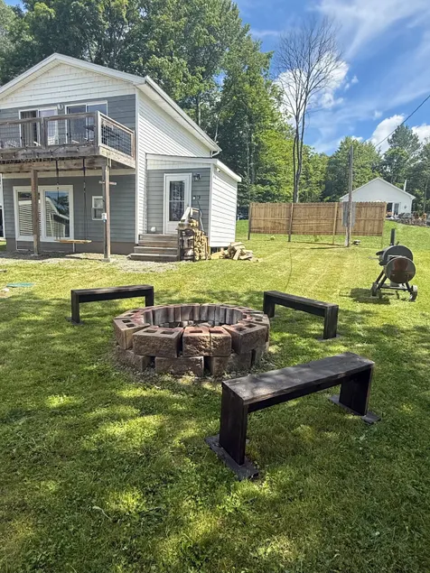 Elk Mountain Lake Lodge - Image 1