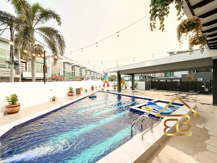 Ipoh Fairy Villa 3 Pool, Jacuzzi & KTV 23 Pax - Image 1