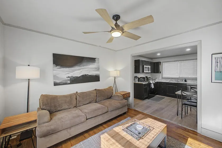 The McMaster Home - Spacious and Pet friendly - Image 1