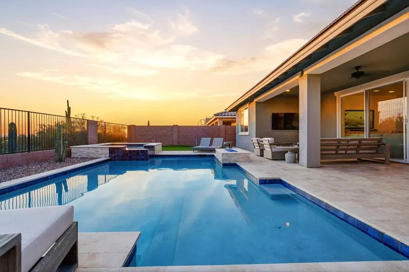 Exceptional Desert Escape with Pool and Spa - Image 1