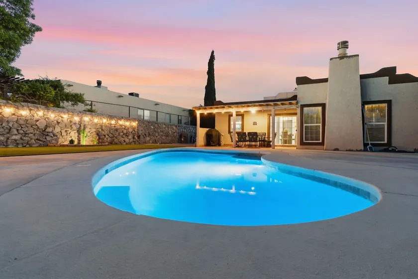 Casa Venus LLC - Image 1