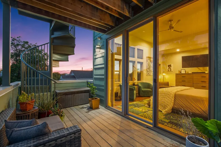 Stay Where Austin Plays Modern East Side w/ Views - Image 1