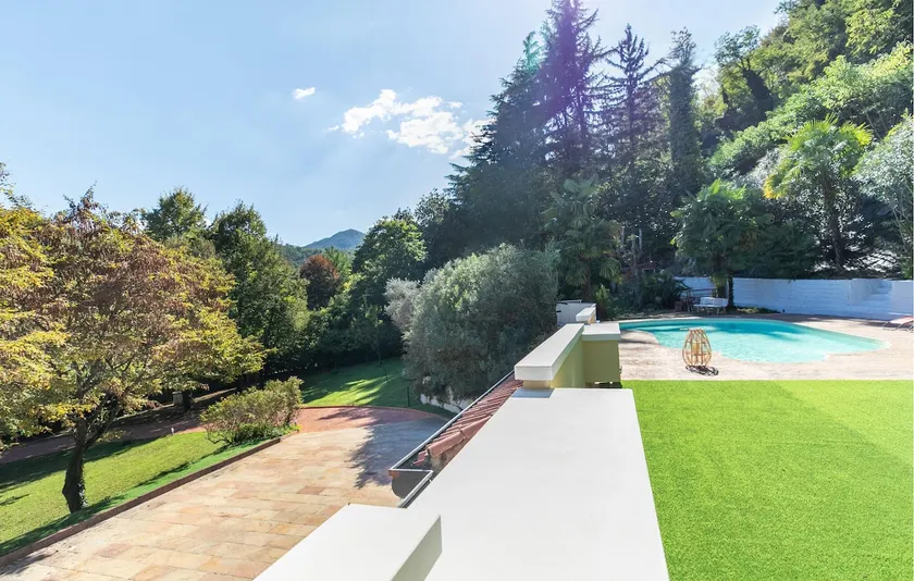 Lovely home in Teolo (PD) with private swimming pool, can be inside or outside - Image 1