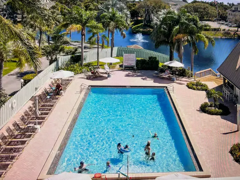 Bella Vista Beach Villa -Guest Favorite! - Image 1