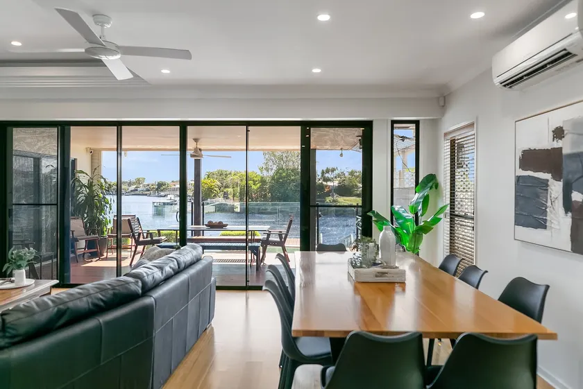 Bribie Waterfront Retreat w/ Pool, Gym & Pontoon - Image 1