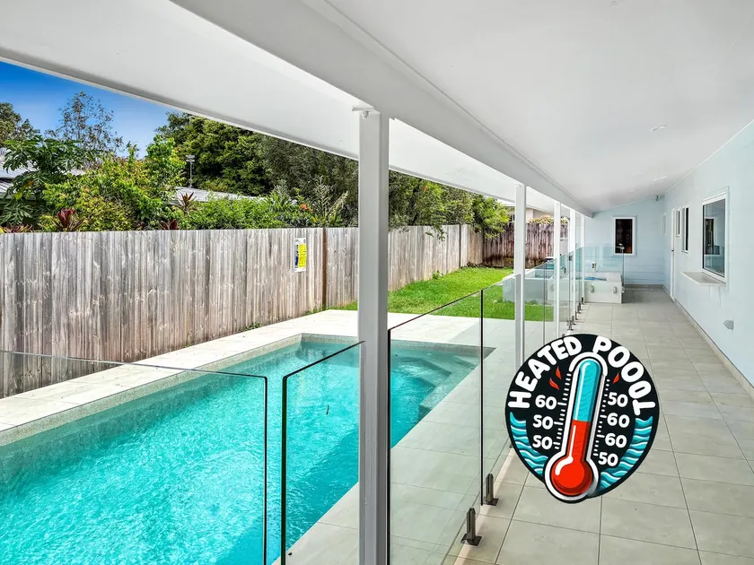 Clifton Beach Escape With Heated* Pool & SPA - Image 1