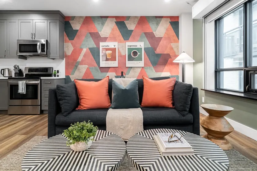 Artful Downtown Toronto Retreat King Bed 55 TV - Image 1