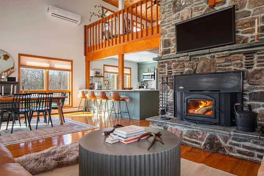 Bluebird Cabin in the Catskill Mountains - Image 1