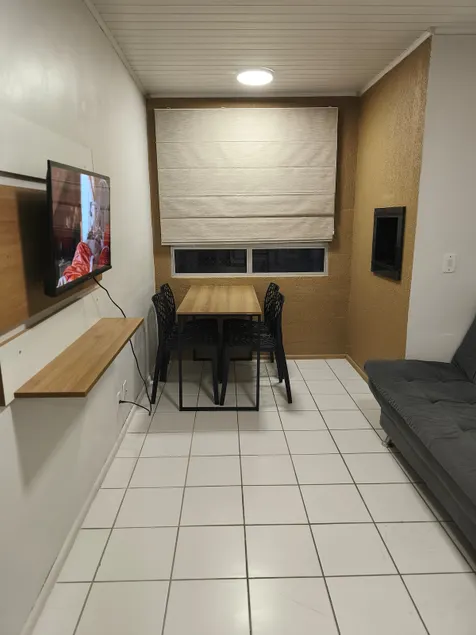 Beautiful 2-bedroom apartment with air conditioning, wifi and garage included - Image 1