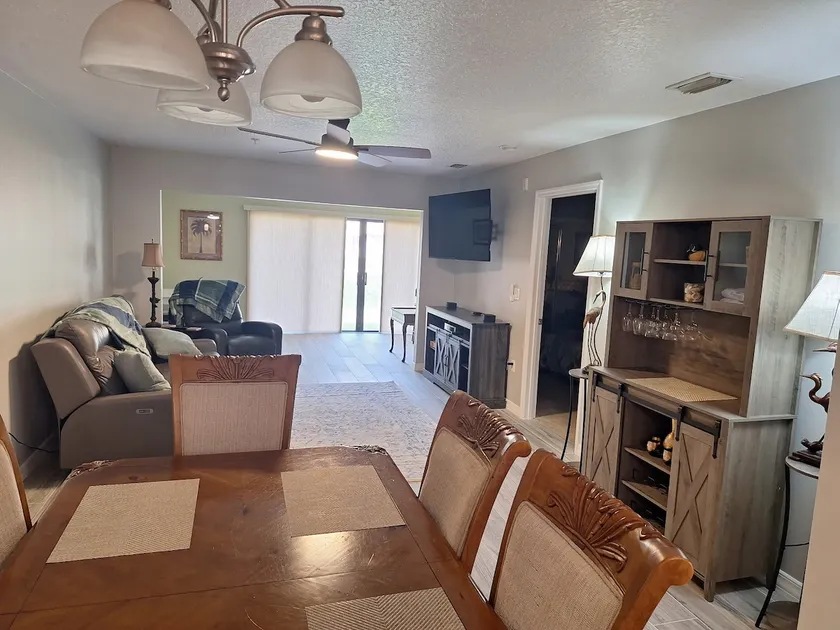 Welaka River Condo - Image 1