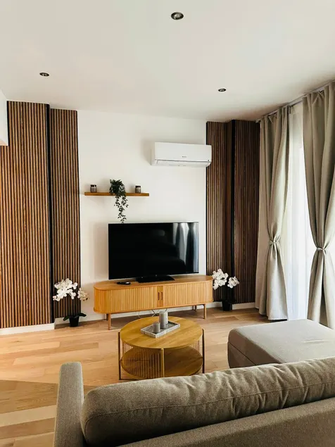 Design Loft with Terrace in One Cotroceni Park - Image 1