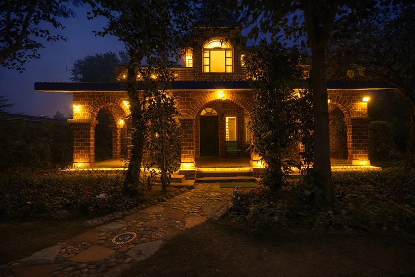 Red Brick Abode 3BHK Villa | Garden & BBQ - Image 1
