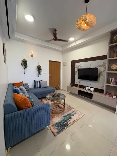 Skyline Haven Spacious 2BHK Higher Floor + Pool - Image 1