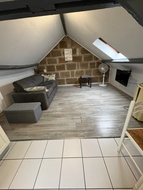 Studio /best rate/parking /train station - Image 1