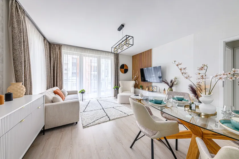 Parkwest Royale AC and Balcony with Paid parking - Image 1