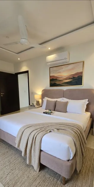 Sarim Suites Apartment #1 Gulberg-3 Zameen Aurum - Image 1