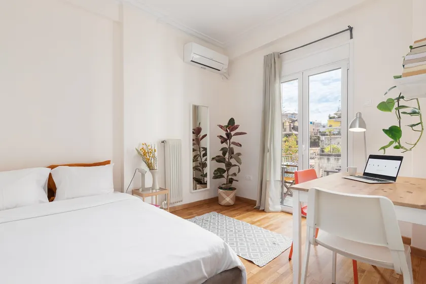 Balcony Bliss ~ Boho Studio in Exarchia - Image 1