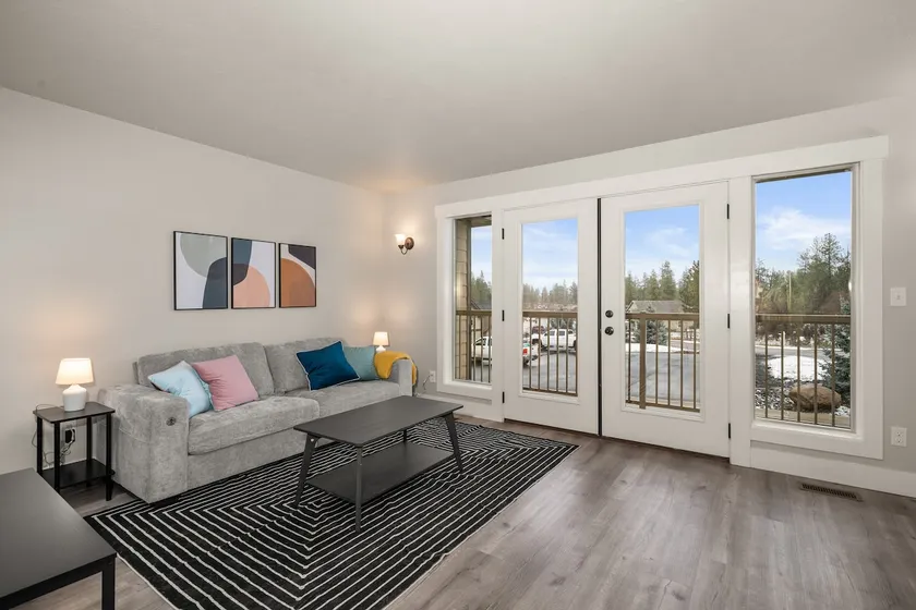 Spacious Townhome | Near EWU | Low Cleaning Fee! - Image 1