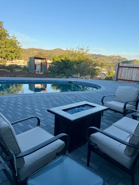 Family-Friendly Getaway With a Pool |4BDR/3BA| - Image 1
