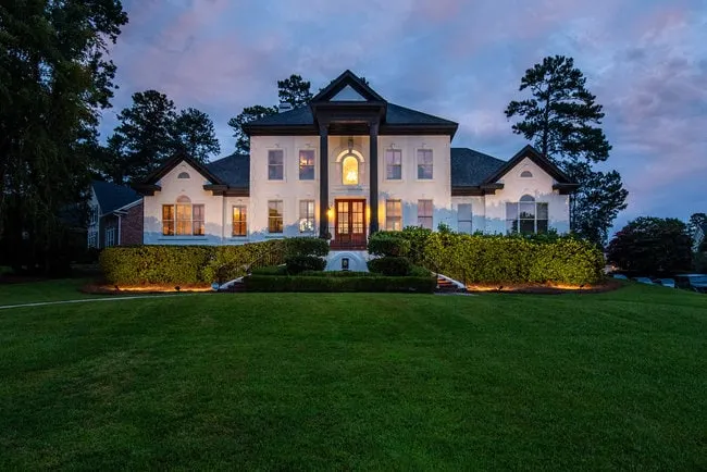 The Dream Private Pool in Golf Course Community - Image 1