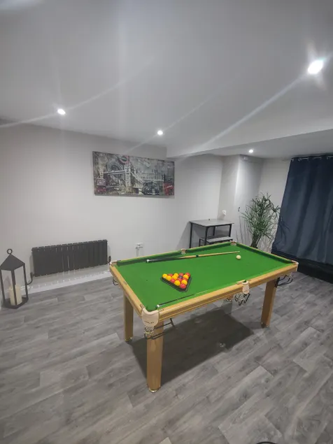 Modern 2-Bed Ground Floor Flat, Sleeps 6, Free Parking, Thetford - Image 1