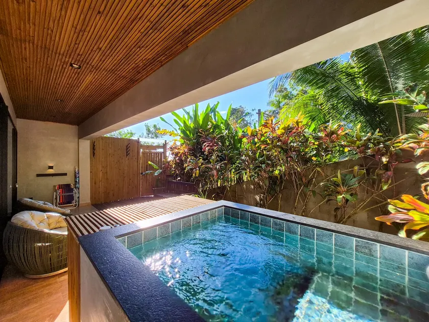 Romantic Getaway • Private Spa • Félix Beach - Image 1