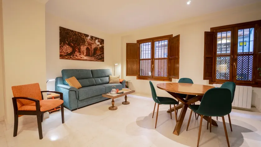 Apartamento Fuente de Gracia - Image 1