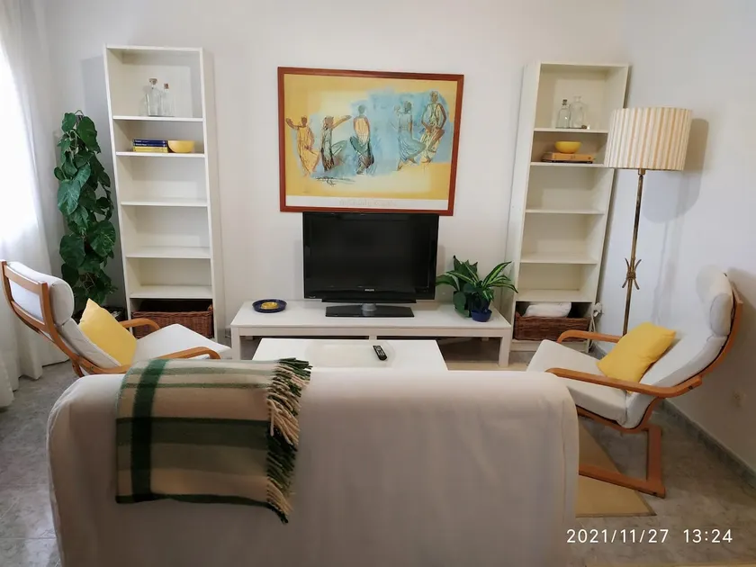 Nice, comfortable apartment next to Parador Nacional - Image 1