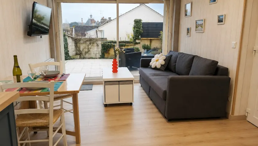La girafe - Lorrez le bocage appartement - Image 1