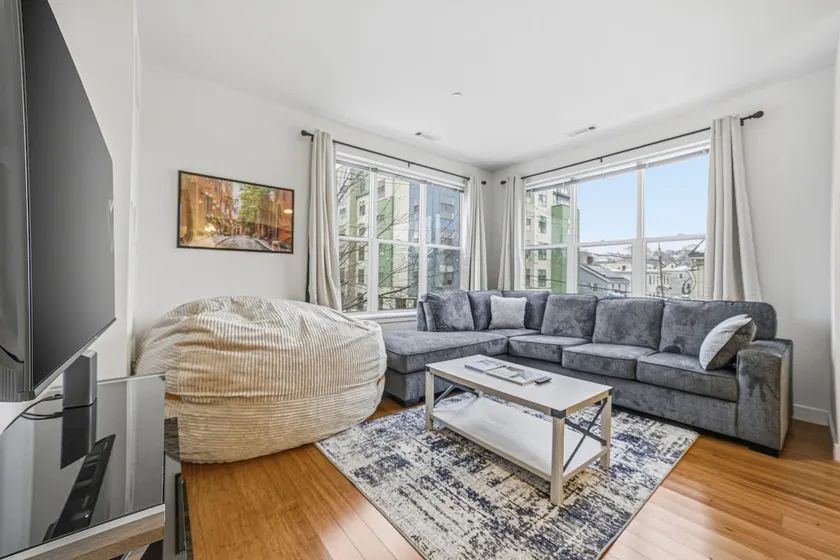 Modern 2BR Retreat Minutes from Boston - Image 1