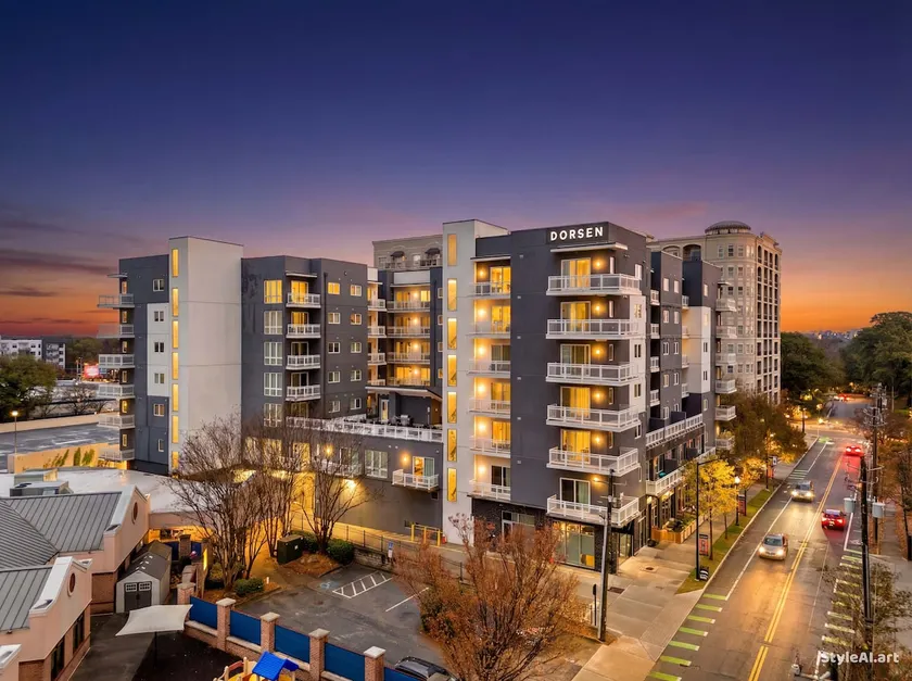 Modern 1B1B Apartment with Private Balcony - Image 1