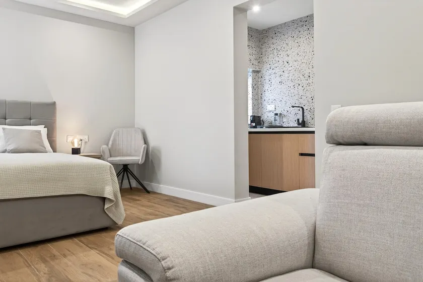 City Centre Suites | 312 - Discount - Image 1