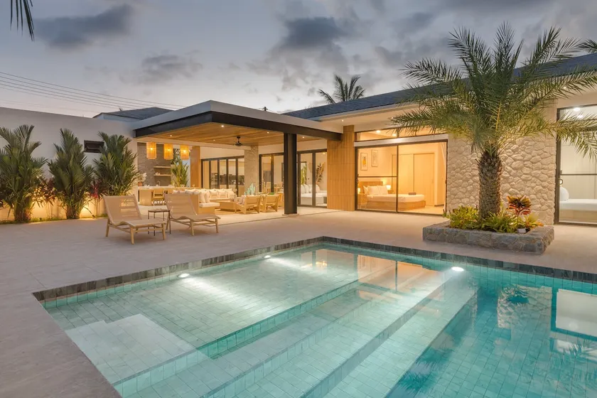 4 Bedroom villa Chalong - Image 1