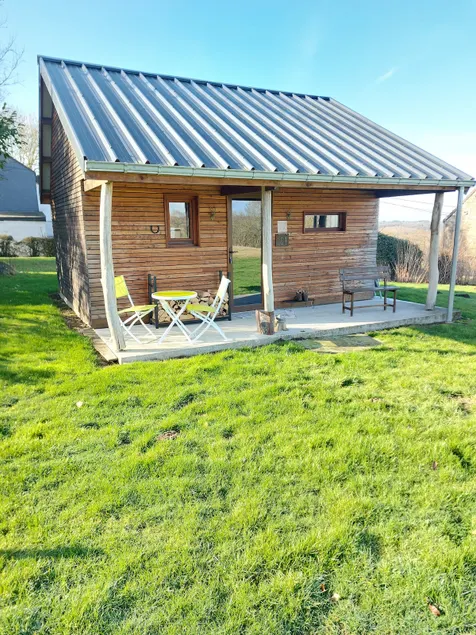 Philippe's cabin - Image 1