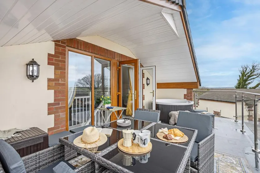 Forest Park Lodges - Image 1