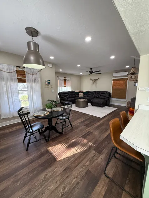 Desert Hideaway • Stylish 1BR Bungalow - Image 1