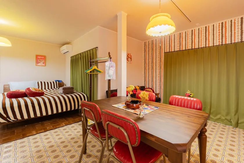 Retro-pop whole-unit rental accommodation for 6 people, closest to Kansai Stadium / Nikkan Arena Tochigi.Flat rate for up to 6 people - Image 1