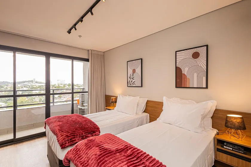 SKY_1915R - 02 beds with an unforgettable view! - Image 1